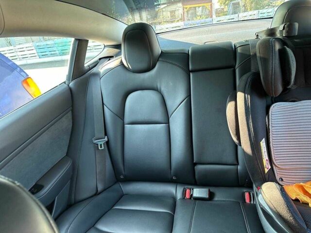 Белый Тесла Модель 3, объемом двигателя 0 л и пробегом 140 тыс. км за 22850 $, фото 14 на Automoto.ua