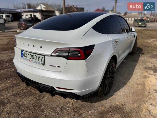 Белый Тесла Модель 3, объемом двигателя 0 л и пробегом 147 тыс. км за 15300 $, фото 6 на Automoto.ua