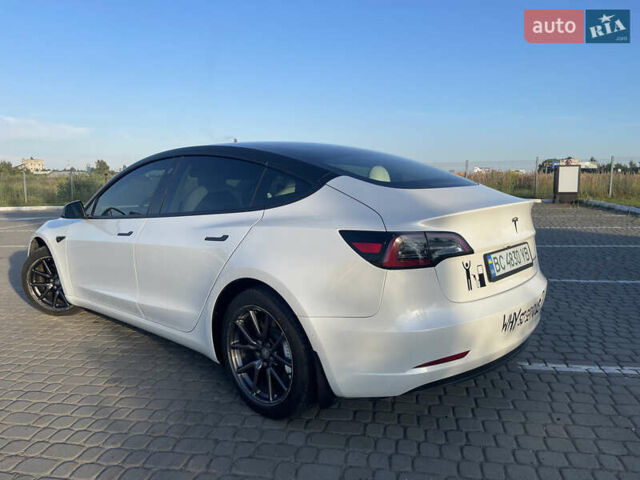 Белый Тесла Модель 3, объемом двигателя 0 л и пробегом 107 тыс. км за 17500 $, фото 3 на Automoto.ua