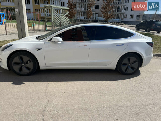 Білий Тесла Модель 3, об'ємом двигуна 0 л та пробігом 113 тис. км за 14900 $, фото 9 на Automoto.ua