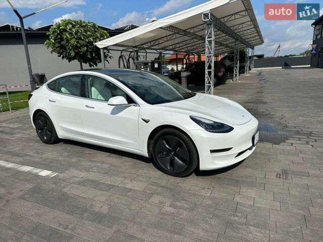 Белый Тесла Модель 3, объемом двигателя 0 л и пробегом 108 тыс. км за 17000 $, фото 15 на Automoto.ua
