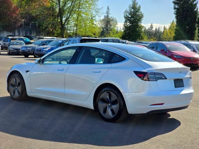 Білий Тесла Модель 3, об'ємом двигуна 0 л та пробігом 40 тис. км за 7998 $, фото 4 на Automoto.ua