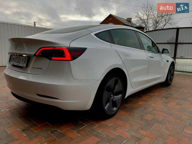 Белый Тесла Модель 3, объемом двигателя 0 л и пробегом 31 тыс. км за 32600 $, фото 13 на Automoto.ua