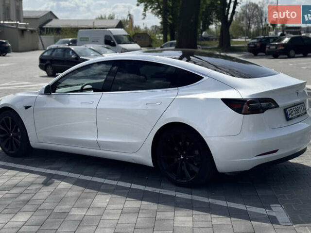 Белый Тесла Модель 3, объемом двигателя 0 л и пробегом 155 тыс. км за 18500 $, фото 5 на Automoto.ua