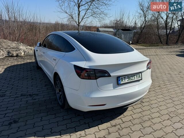 Белый Тесла Модель 3, объемом двигателя 0 л и пробегом 230 тыс. км за 15200 $, фото 9 на Automoto.ua