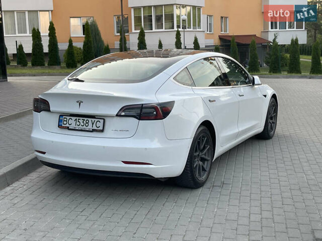Белый Тесла Модель 3, объемом двигателя 0 л и пробегом 257 тыс. км за 16800 $, фото 8 на Automoto.ua