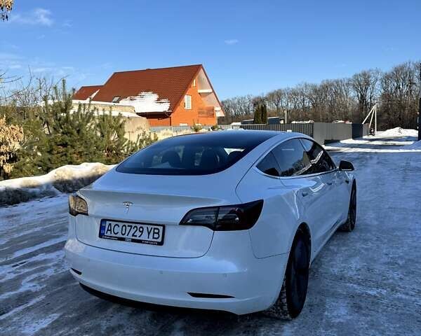 Белый Тесла Модель 3, объемом двигателя 0 л и пробегом 163 тыс. км за 14400 $, фото 25 на Automoto.ua