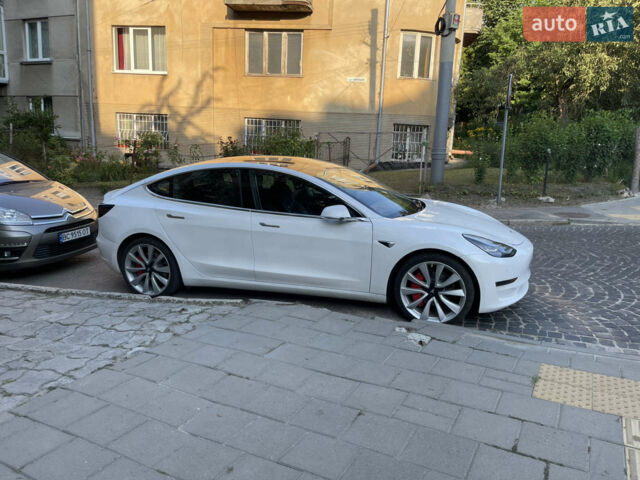 Белый Тесла Модель 3, объемом двигателя 0 л и пробегом 101 тыс. км за 23000 $, фото 45 на Automoto.ua