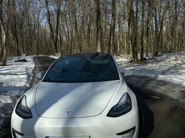 Білий Тесла Модель 3, об'ємом двигуна 0 л та пробігом 60 тис. км за 15000 $, фото 12 на Automoto.ua
