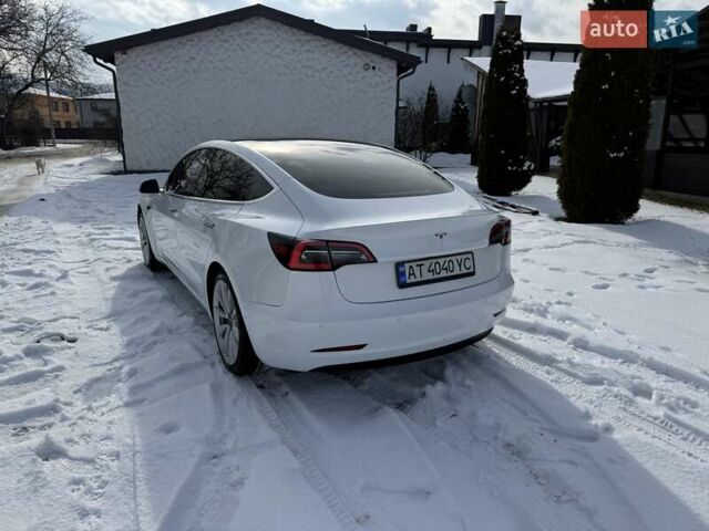 Білий Тесла Модель 3, об'ємом двигуна 0 л та пробігом 185 тис. км за 13800 $, фото 1 на Automoto.ua