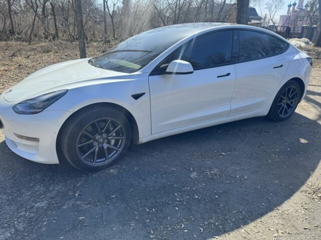 Білий Тесла Модель 3, об'ємом двигуна 0 л та пробігом 210 тис. км за 16500 $, фото 2 на Automoto.ua