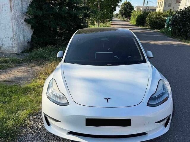 Білий Тесла Модель 3, об'ємом двигуна 0 л та пробігом 1 тис. км за 19000 $, фото 5 на Automoto.ua