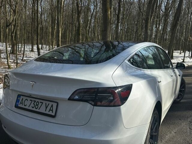 Білий Тесла Модель 3, об'ємом двигуна 0 л та пробігом 60 тис. км за 15000 $, фото 10 на Automoto.ua