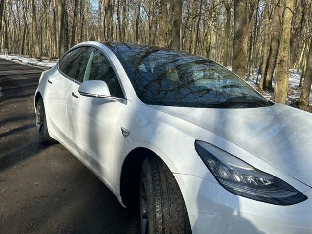 Білий Тесла Модель 3, об'ємом двигуна 0 л та пробігом 60 тис. км за 15000 $, фото 7 на Automoto.ua