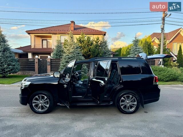 Белый Тесла Модель 3, объемом двигателя 0 л и пробегом 153 тыс. км за 16840 $, фото 4 на Automoto.ua