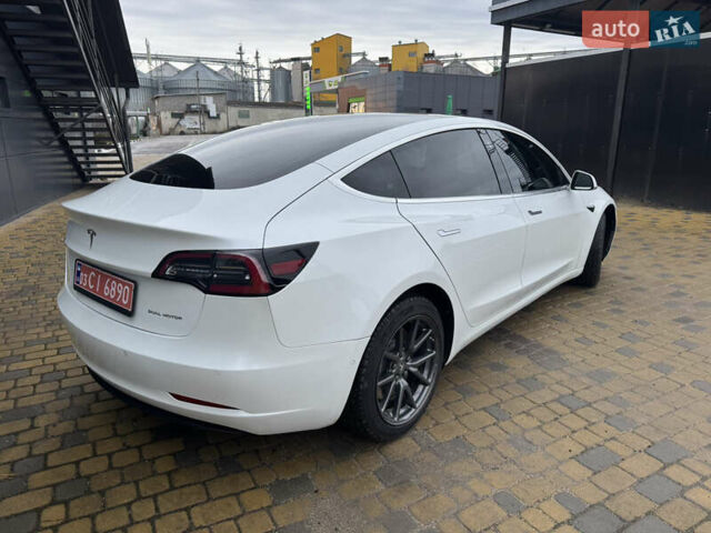 Белый Тесла Модель 3, объемом двигателя 0 л и пробегом 132 тыс. км за 17900 $, фото 21 на Automoto.ua