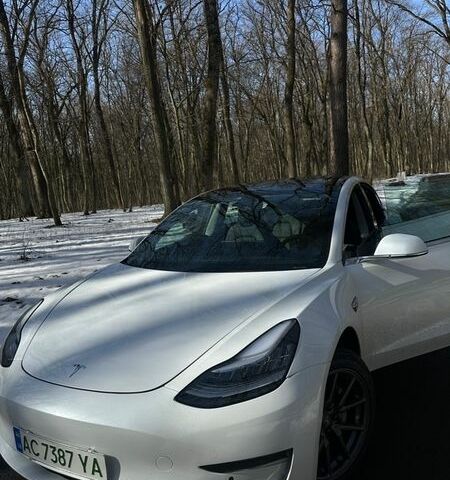 Білий Тесла Модель 3, об'ємом двигуна 0 л та пробігом 54 тис. км за 15000 $, фото 5 на Automoto.ua