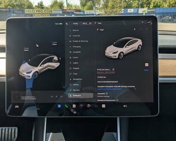Белый Тесла Модель 3, объемом двигателя 0 л и пробегом 101 тыс. км за 23500 $, фото 19 на Automoto.ua