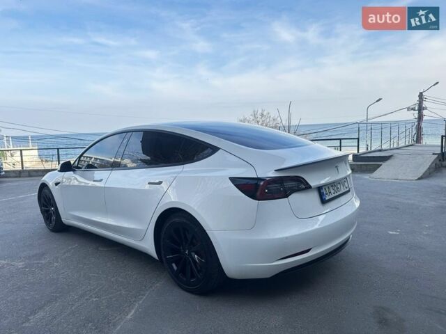 Білий Тесла Модель 3, об'ємом двигуна 0 л та пробігом 139 тис. км за 18600 $, фото 13 на Automoto.ua