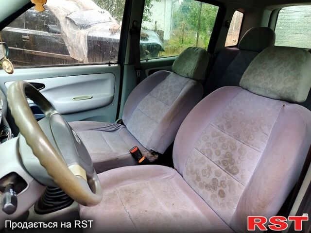 Білий Тесла Модель 3, об'ємом двигуна 0 л та пробігом 120 тис. км за 17800 $, фото 3 на Automoto.ua