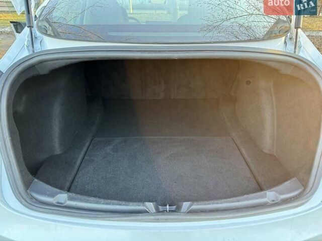 Белый Тесла Модель 3, объемом двигателя 0 л и пробегом 211 тыс. км за 14490 $, фото 31 на Automoto.ua