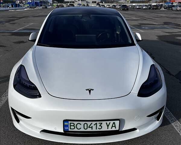 Білий Тесла Модель 3, об'ємом двигуна 0 л та пробігом 124 тис. км за 34900 $, фото 7 на Automoto.ua