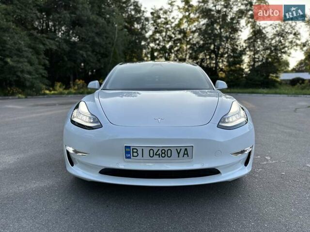 Белый Тесла Модель 3, объемом двигателя 0 л и пробегом 148 тыс. км за 18500 $, фото 4 на Automoto.ua