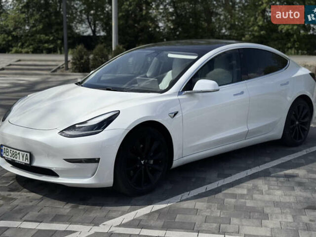 Белый Тесла Модель 3, объемом двигателя 0 л и пробегом 155 тыс. км за 18500 $, фото 3 на Automoto.ua
