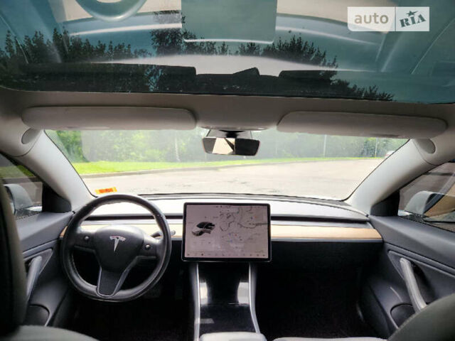 Белый Тесла Модель 3, объемом двигателя 0 л и пробегом 135 тыс. км за 17200 $, фото 10 на Automoto.ua
