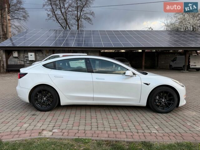 Білий Тесла Модель 3, об'ємом двигуна 0 л та пробігом 82 тис. км за 17600 $, фото 8 на Automoto.ua