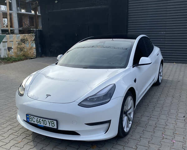 Белый Тесла Модель 3, объемом двигателя 0 л и пробегом 83 тыс. км за 21500 $, фото 5 на Automoto.ua