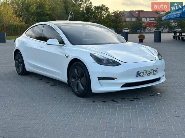 Белый Тесла Модель 3, объемом двигателя 0 л и пробегом 125 тыс. км за 17700 $, фото 7 на Automoto.ua