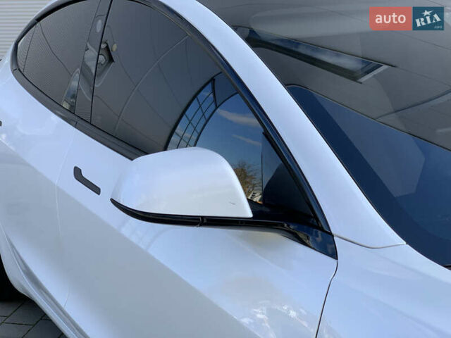 Тесла Модель 3 2020 у Івано-Франківську на Automoto.ua Білий Тесла Модель 3, об'ємом двигуна 0 л та пробігом 145 тис. км за 14850 $, фото 23 на Automoto.ua