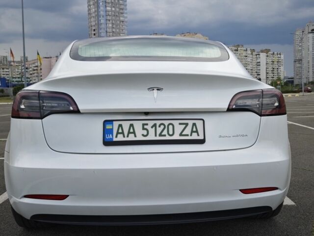 Белый Тесла Модель 3, объемом двигателя 0 л и пробегом 112 тыс. км за 24300 $, фото 6 на Automoto.ua