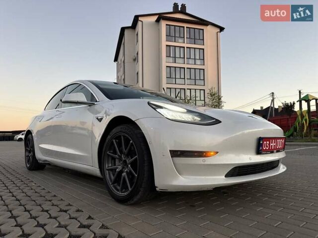 Білий Тесла Модель 3, об'ємом двигуна 0 л та пробігом 221 тис. км за 12700 $, фото 14 на Automoto.ua