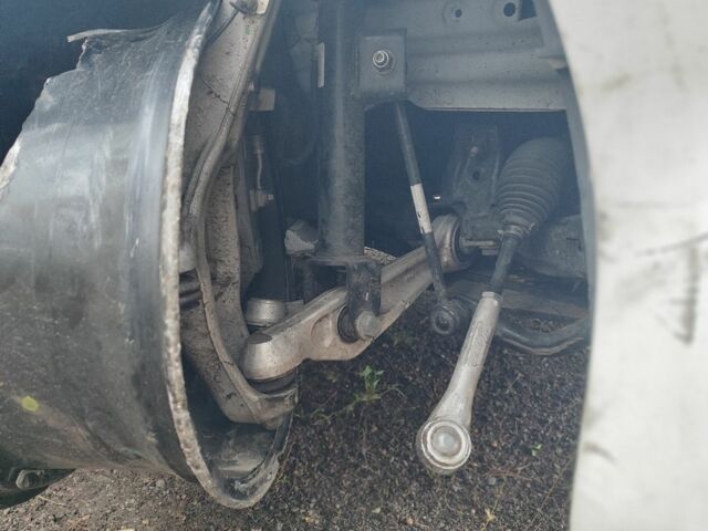 Білий Тесла Модель 3, об'ємом двигуна 0 л та пробігом 67 тис. км за 9500 $, фото 6 на Automoto.ua