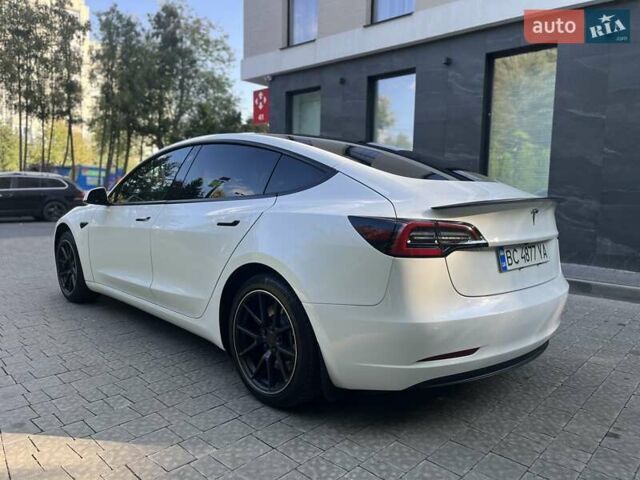 Білий Тесла Модель 3, об'ємом двигуна 0 л та пробігом 140 тис. км за 20700 $, фото 13 на Automoto.ua