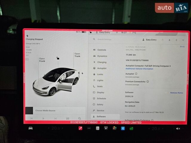 Белый Тесла Модель 3, объемом двигателя 0 л и пробегом 77 тыс. км за 20500 $, фото 13 на Automoto.ua
