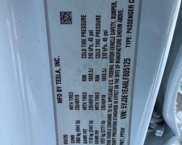 Білий Тесла Модель 3, об'ємом двигуна 0 л та пробігом 112 тис. км за 12300 $, фото 15 на Automoto.ua