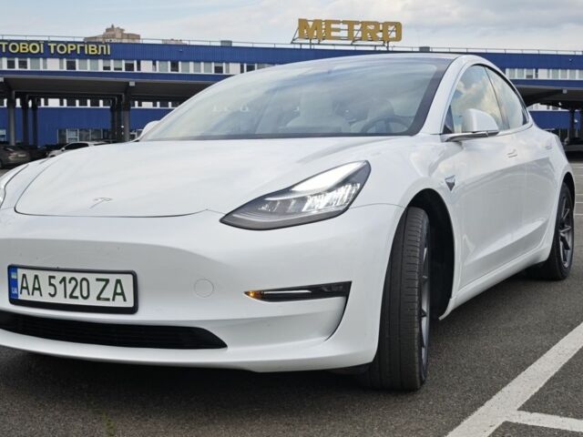 Белый Тесла Модель 3, объемом двигателя 0 л и пробегом 112 тыс. км за 24300 $, фото 2 на Automoto.ua
