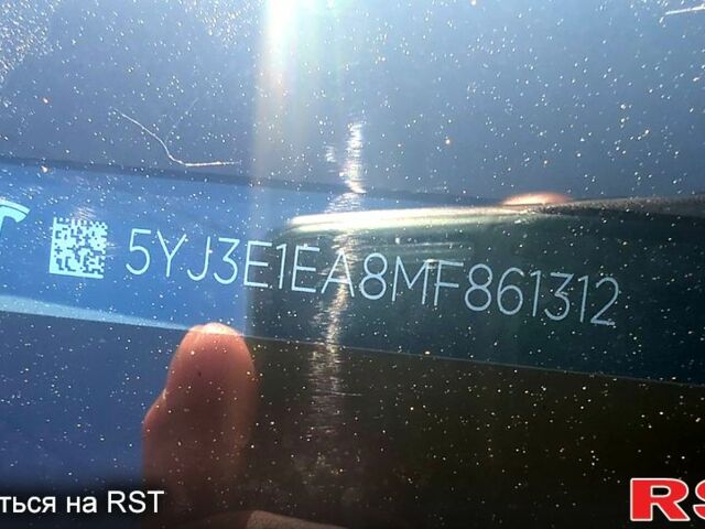 Білий Тесла Модель 3, об'ємом двигуна 0.18 л та пробігом 98 тис. км за 15000 $, фото 1 на Automoto.ua