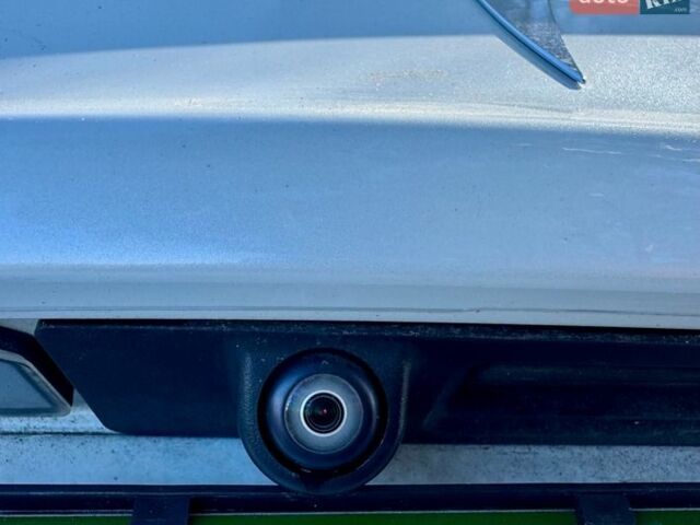 Белый Тесла Модель 3, объемом двигателя 0 л и пробегом 93 тыс. км за 13999 $, фото 8 на Automoto.ua