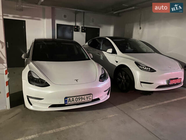 Белый Тесла Модель 3, объемом двигателя 0 л и пробегом 155 тыс. км за 21500 $, фото 26 на Automoto.ua