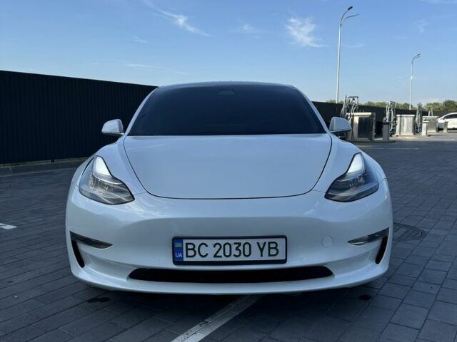 Тесла Модель 3 2020 у Львові на Automoto.ua Білий Тесла Модель 3, об'ємом двигуна 0 л та пробігом 110 тис. км за 18500 $, фото 6 на Automoto.ua