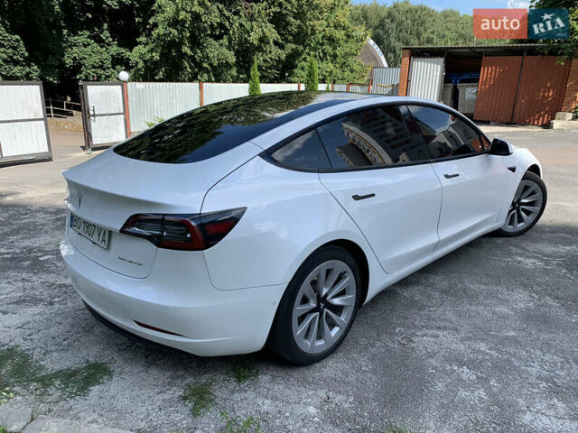 Белый Тесла Модель 3, объемом двигателя 0 л и пробегом 99 тыс. км за 20000 $, фото 4 на Automoto.ua