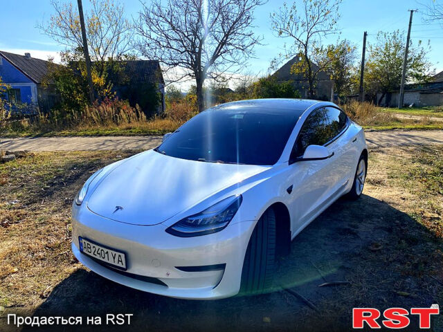 Білий Тесла Модель 3, об'ємом двигуна 0 л та пробігом 112 тис. км за 20000 $, фото 4 на Automoto.ua