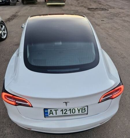 Белый Тесла Модель 3, объемом двигателя 0 л и пробегом 85 тыс. км за 15000 $, фото 11 на Automoto.ua