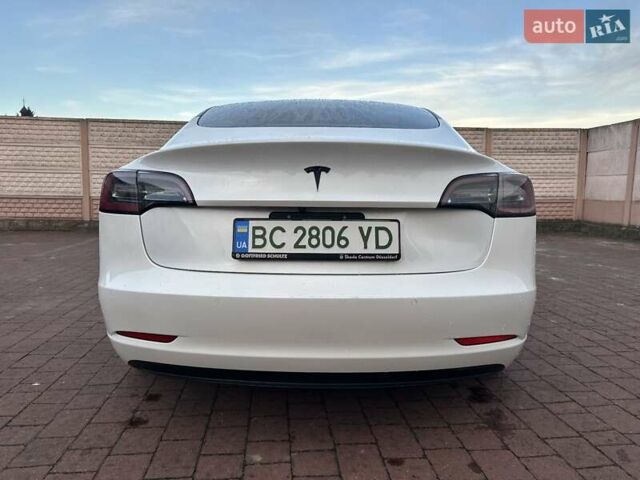 Белый Тесла Модель 3, объемом двигателя 0 л и пробегом 206 тыс. км за 16900 $, фото 12 на Automoto.ua