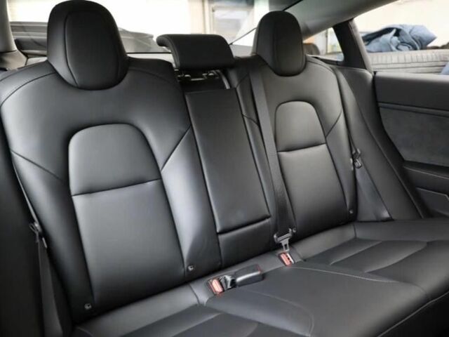 Білий Тесла Модель 3, об'ємом двигуна 0 л та пробігом 133 тис. км за 14100 $, фото 5 на Automoto.ua