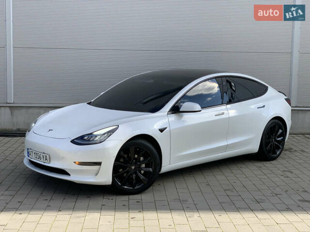 Тесла Модель 3 2020 у Івано-Франківську на Automoto.ua Білий Тесла Модель 3, об'ємом двигуна 0 л та пробігом 145 тис. км за 14850 $, фото 43 на Automoto.ua